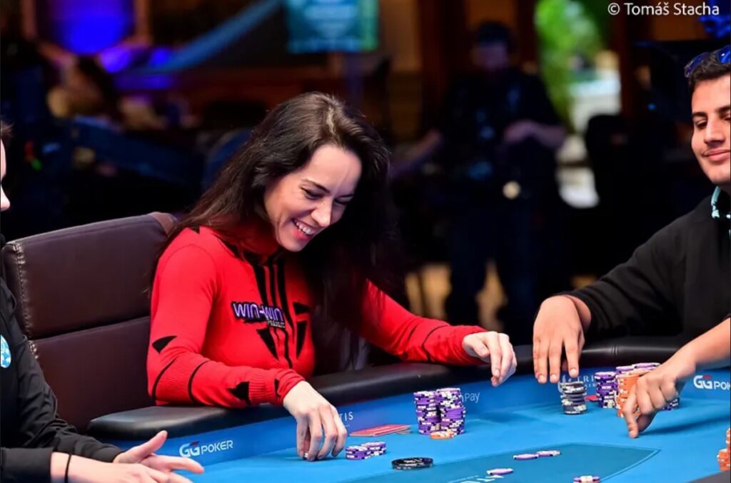 Liv Boeree playing in WSOP Paradise Super Main Event