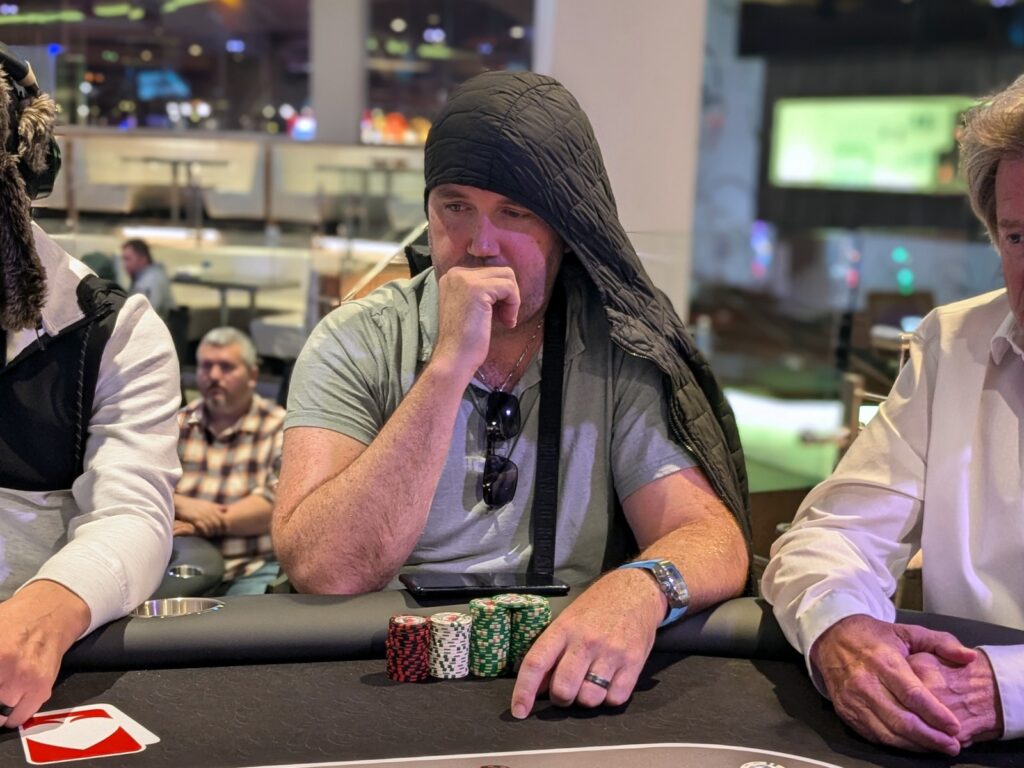 Sean O'Reilly, part of the west-coast crew, in NLH/PLO Mix