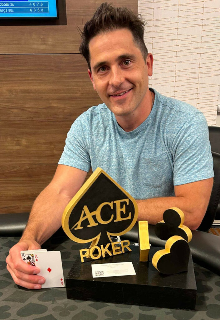 Tyler Panas winner of the Mini Grande at Ace Airport Casino