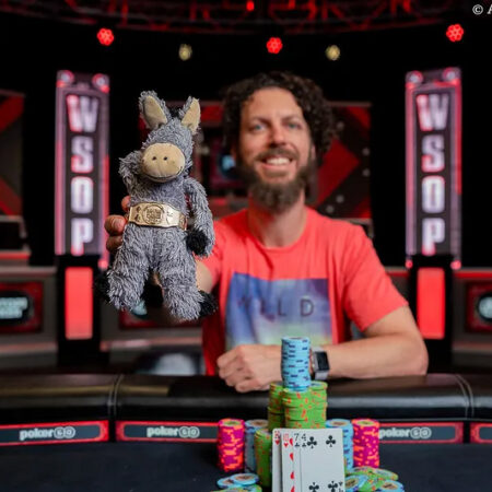 2024 WSOP: Vitch Dominates $1,000 PLO Final Table for Third Bracelet Win