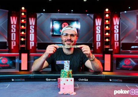 Dan Smith Wins $25k WSOP Heads-Up Championship for $590,717