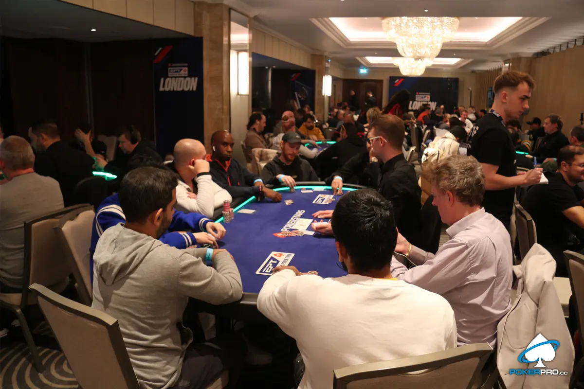 Kayhan Mokri Leads Final 218 Players at UKIPT Main Event