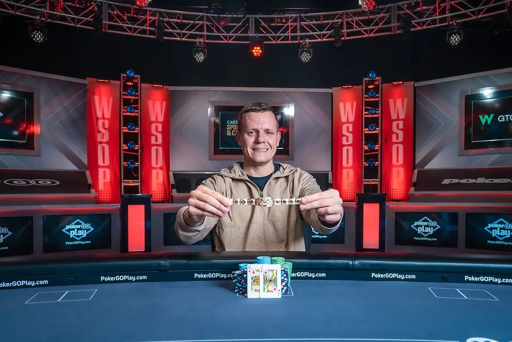 2023 WSOP Day 16: A Quintet of Victories – Ector, Arends, Monnette, Dulaney, and Ioli Take Home Gold