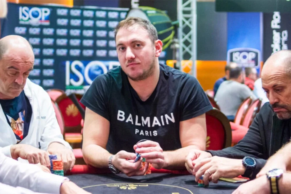 Michael Desiderio Chip Leader of Day 1A ISOP Stage 2 in Perla Casino Slovenia