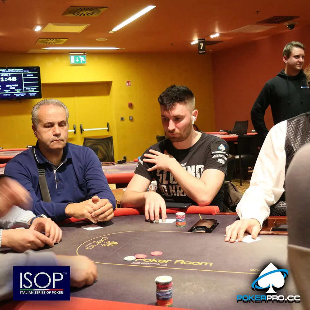 Michael Desiderio Chip Leader of Day 1A ISOP Stage 2 in Perla Casino Slovenia